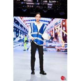 MDD004 工業反光背心真人試穿  工業套裝模特走秀 工業制服專營 MDD004 工業反光背心真人試穿  工業套裝模特走秀 工業制服專營